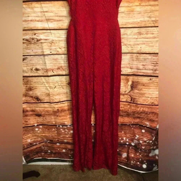 Open Back Lace Jumpsuit - Picture 8 of 16